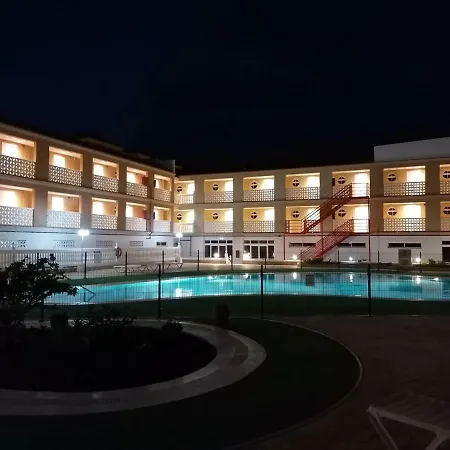 Aparthotel Parque Carolina 4*