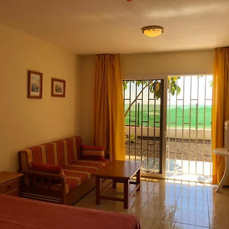 Apartmanhotel Parque Carolina Costa Del Silencio