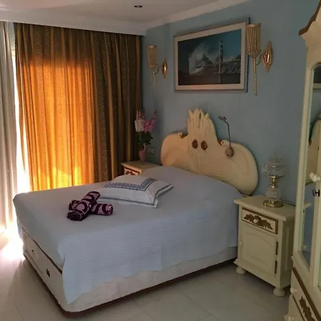 Parque Carolina Costa Del Silencio