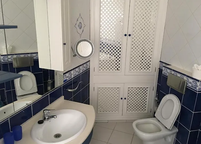 Parque Carolina 公寓式酒店